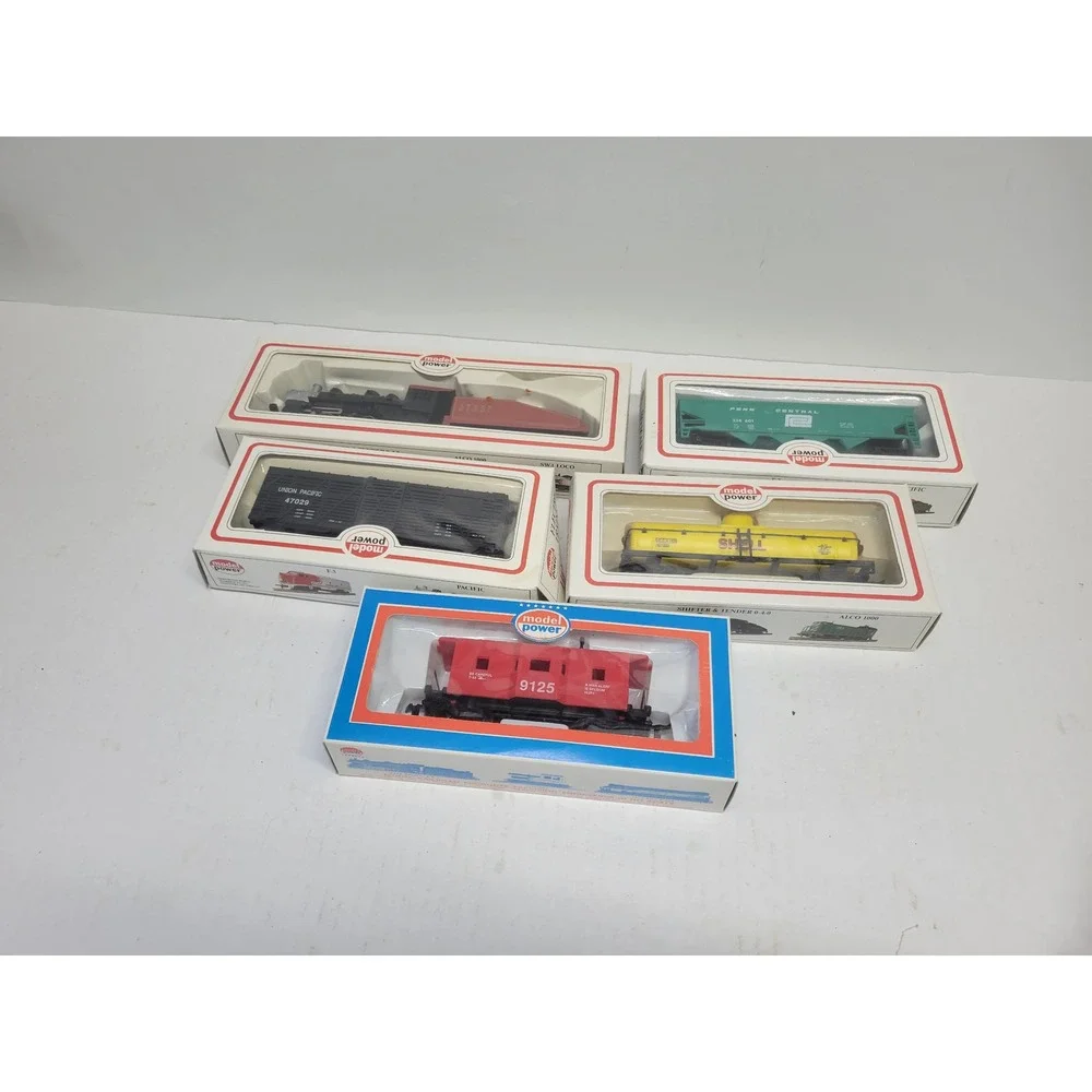 Vtg‎ Model Power HO Scale Train Lot of 5 New in Boxed